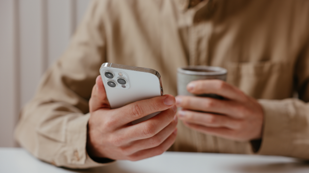 iPhone travando e reiniciando sozinho